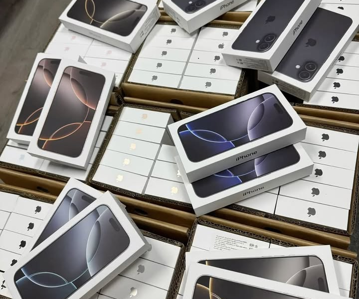 PayPal, bankowy, Sony PS5, 210 EUR, iPhone 16, 400 EUR, iPhone 16 Pro, Apple Watch, iPhone 16 Pro Max, Samsung S25 Ultra,